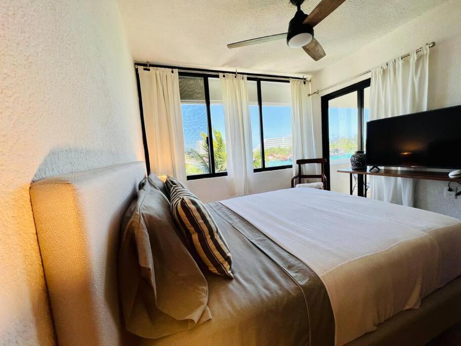 Appartamento Amazing Ocean Front. 418 Cancún Esterno foto