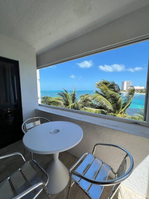 Appartamento Amazing Ocean Front. 418 Cancún Esterno foto